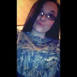 Meet your Posher, Rebecca